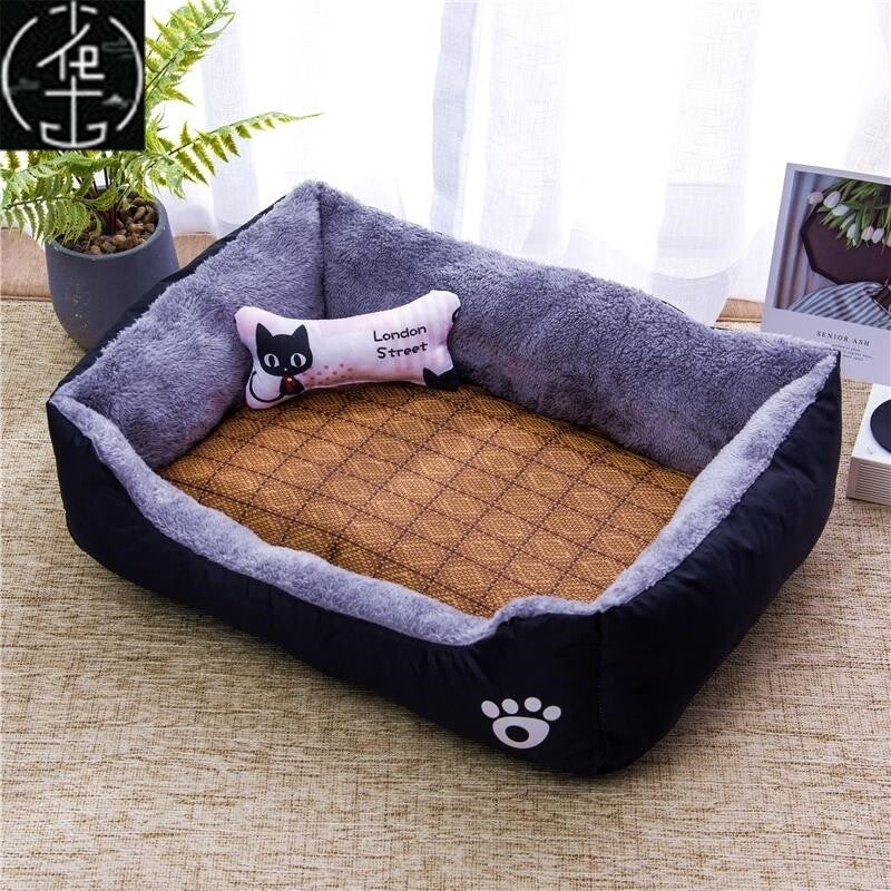 Warm donut pet bed with blanket and toy bone, photo 64 of 80