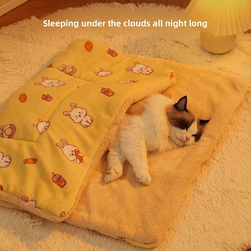 Soft suede pet blanket with cute bear pattern, product image 3