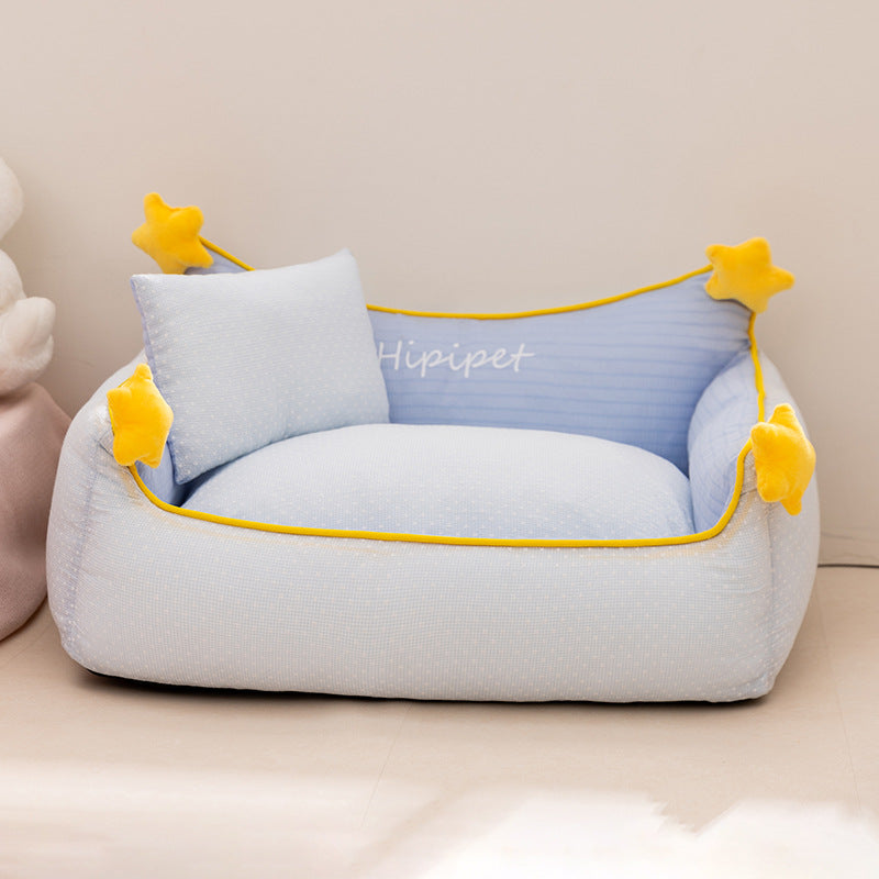 Detachable open pet bed with matching pillow in a cute print pattern, photo 5