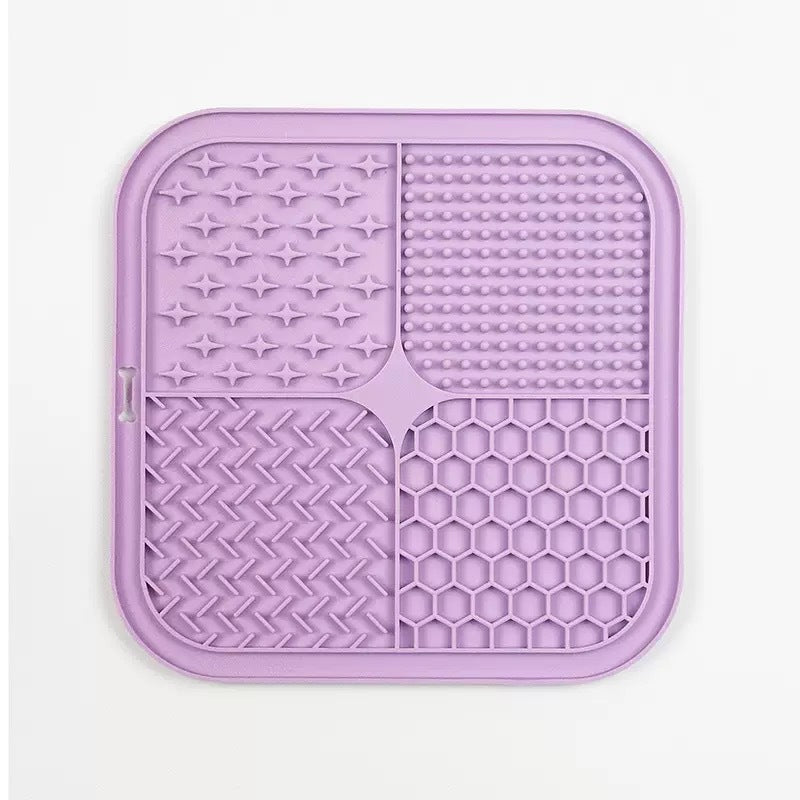 Silicone Slow Feeder Pet Mat with Suction Cups