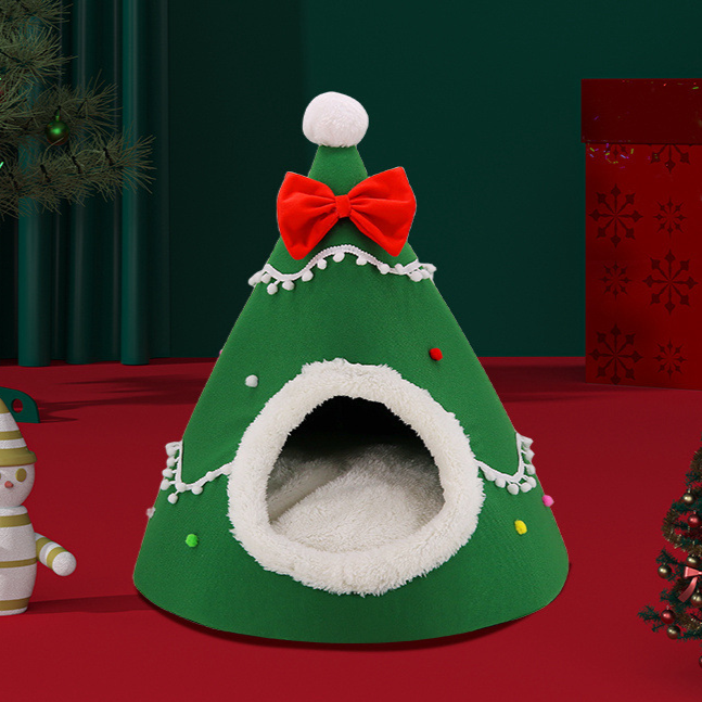 Christmas tree shaped pet nest with Santa hat design, product image 2