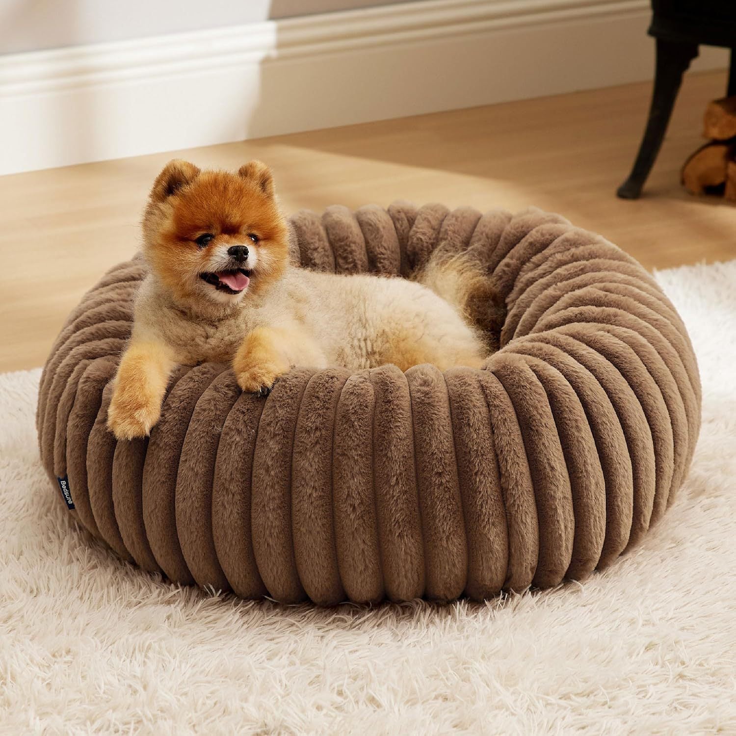 Calming Round Plush Pet Bed, Fluffy Donut Nest for Dogs and Cats