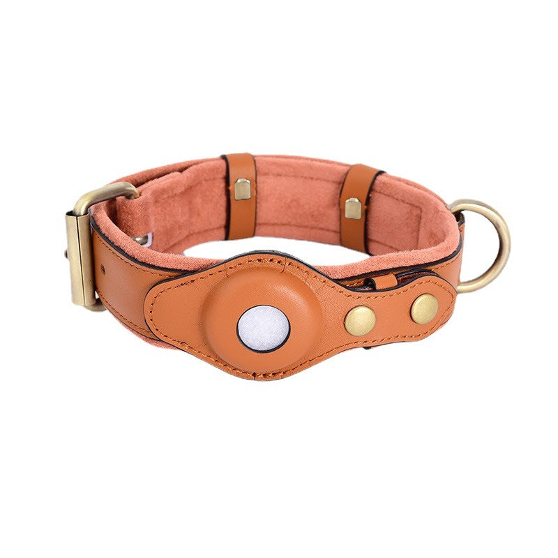 Dog collar and lead sets with tracker holder in five colours