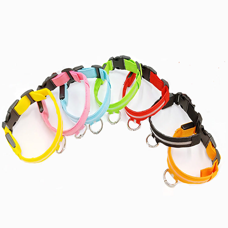 LED mesh dog collar with light modes in Green, side view