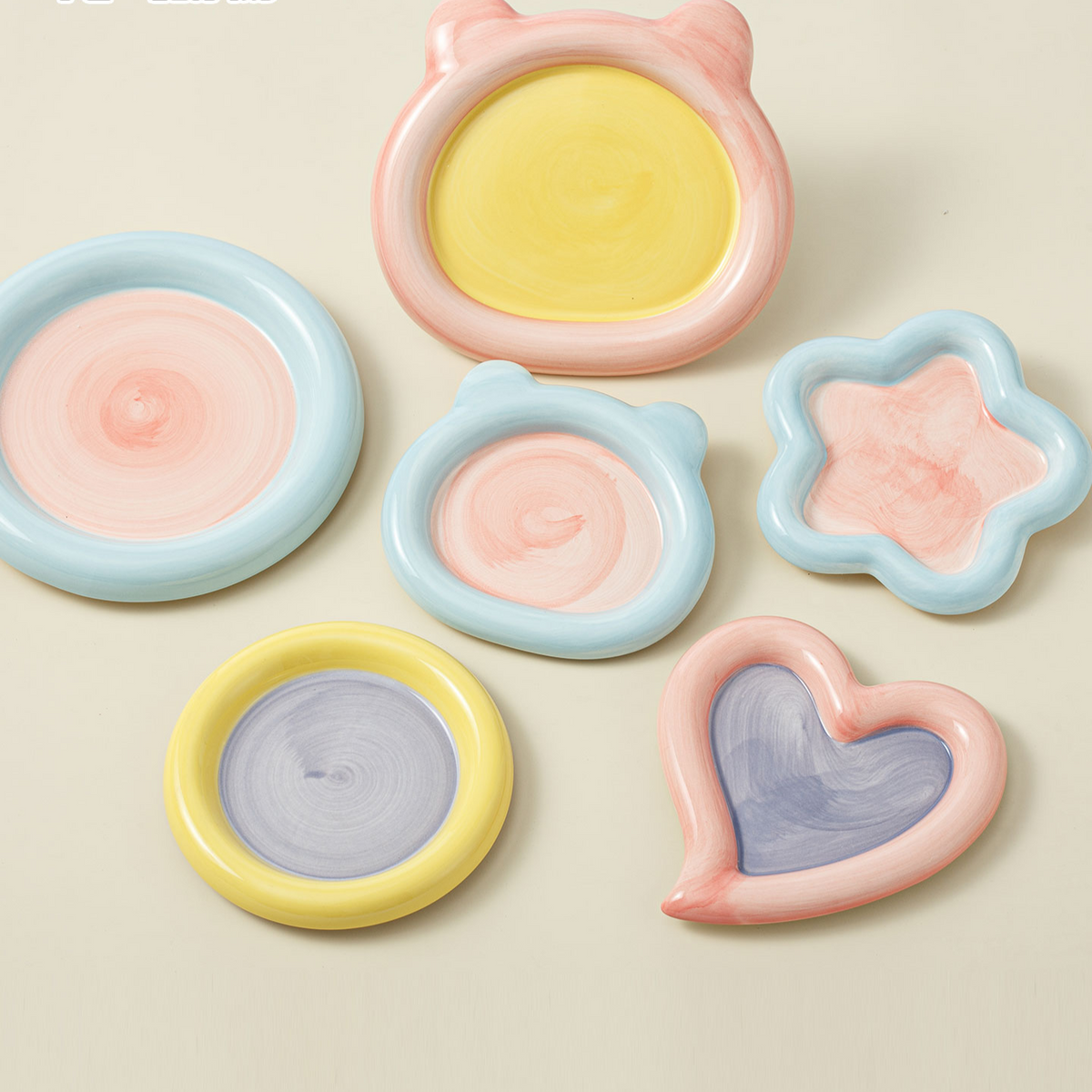 Ceramic Pet Food Bowl with Anti-Spill Design