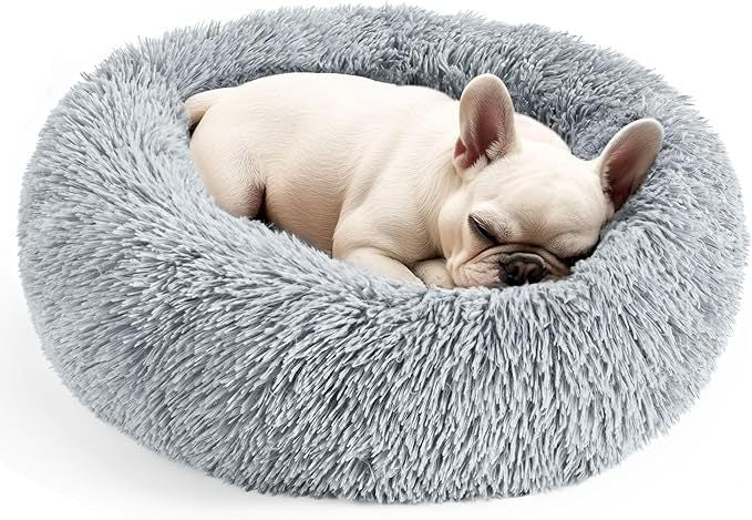 Round plush donut bed for cats and small dogs, detail and texture view
