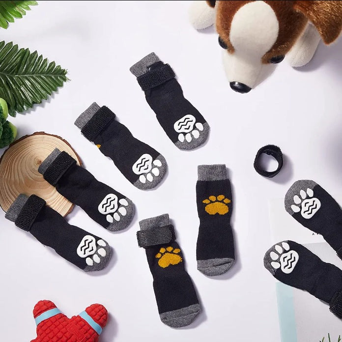 Anti-slip cotton dog socks pack of four with paw print, product image 4