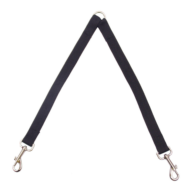 Double dog lead coupler in blue for walking two dogs together