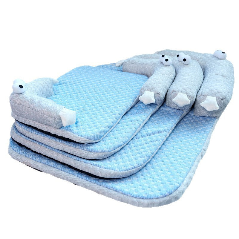 Cooling gel pet mat with washable cover, close-up detail view