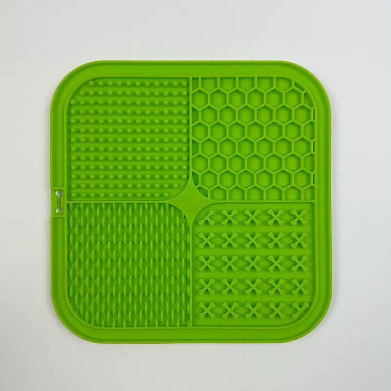 Silicone Slow Feeder Pet Mat with Suction Cups