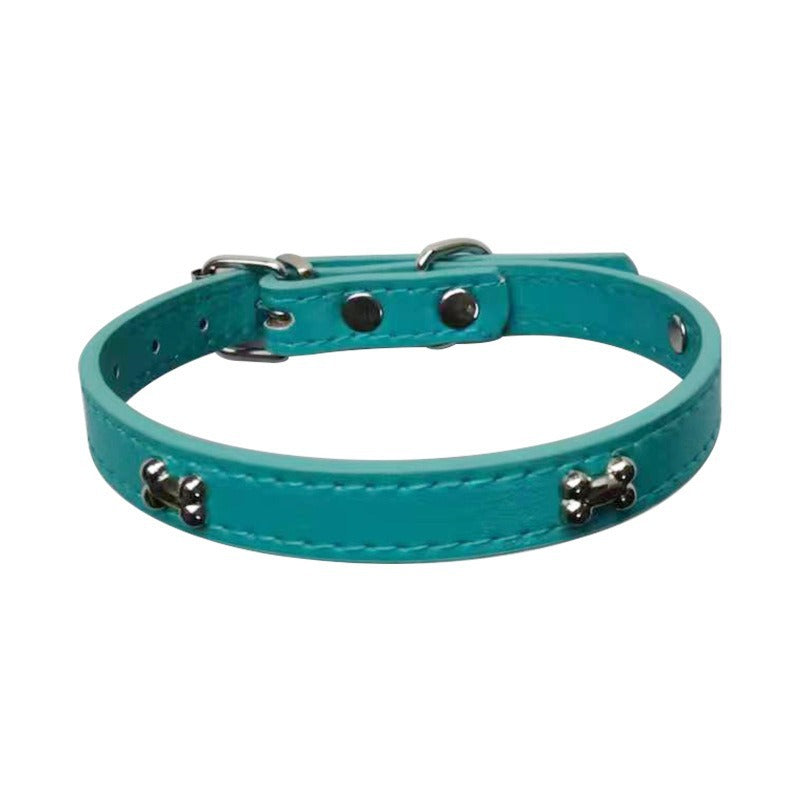 Adjustable PU leather dog collar in Coffee, side view