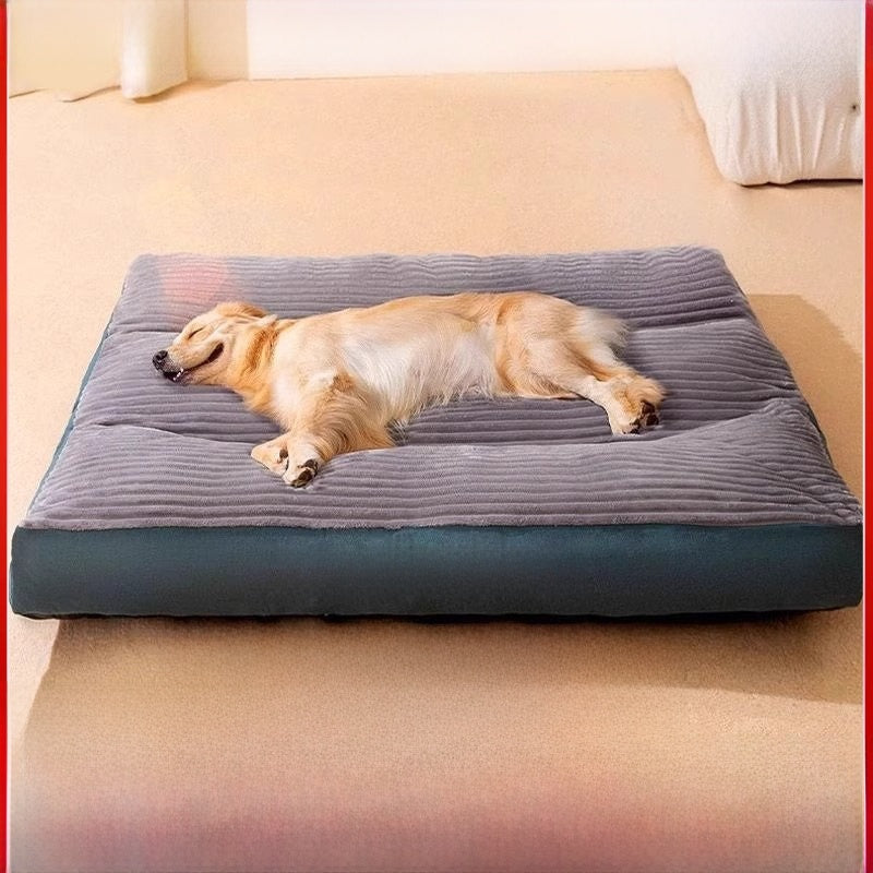 Waterproof flannel dog bed mat in forest green