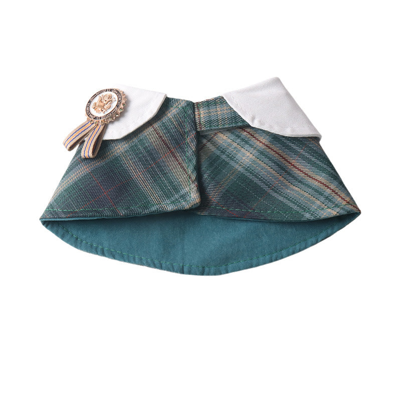 Checked cotton pet cape collar for dogs and cats in Pink, close-up detail
