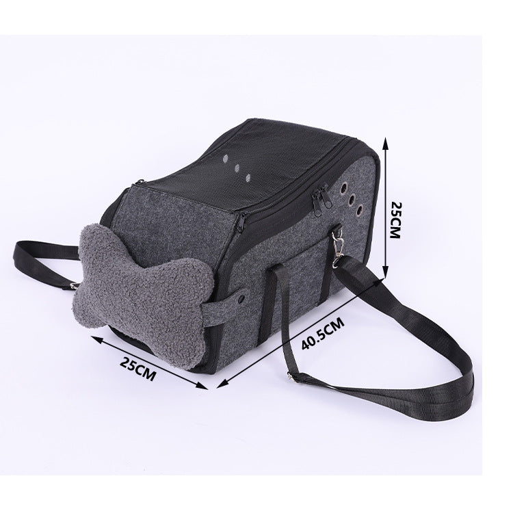 Dog car seat for small dogs and puppies in Moulded Felt