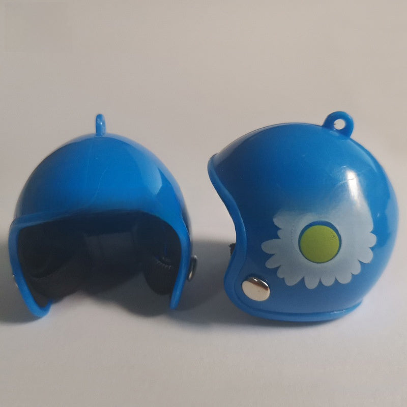 Anti-Pecking Helmet for Chickens and Birds, Cute Animal Designs