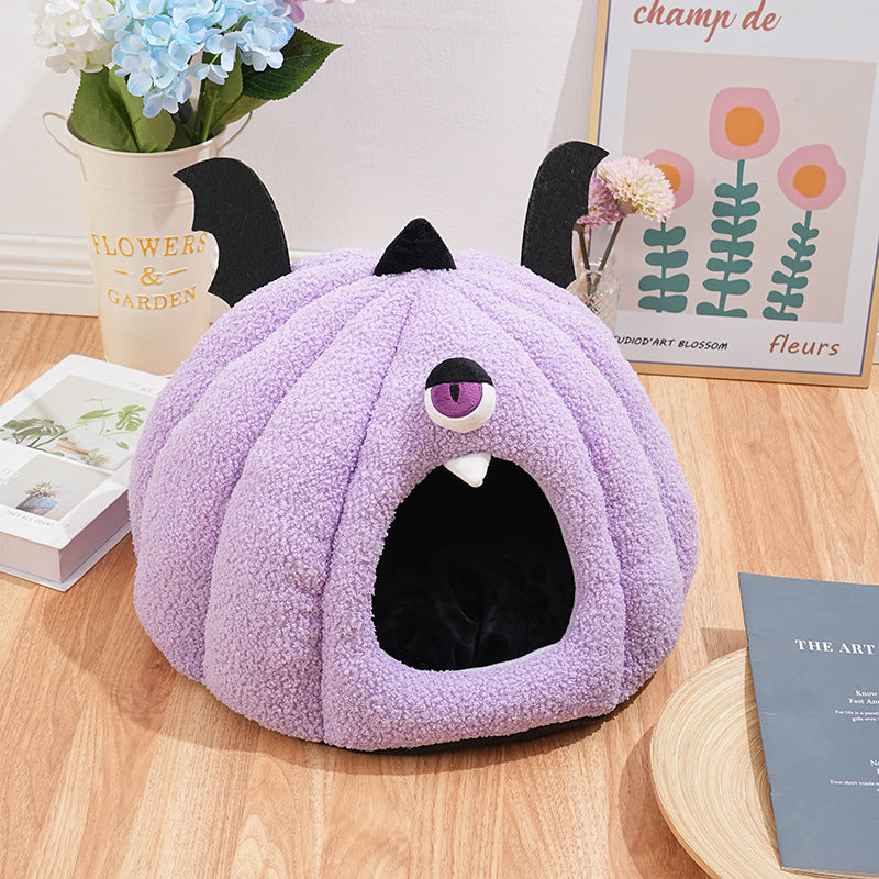 Green hide and seek cat bed for cats and small dogs, view 4