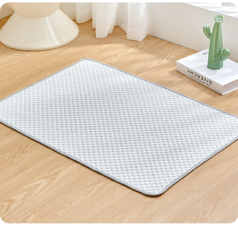 Light blue breathable travel mat for cats and kittens