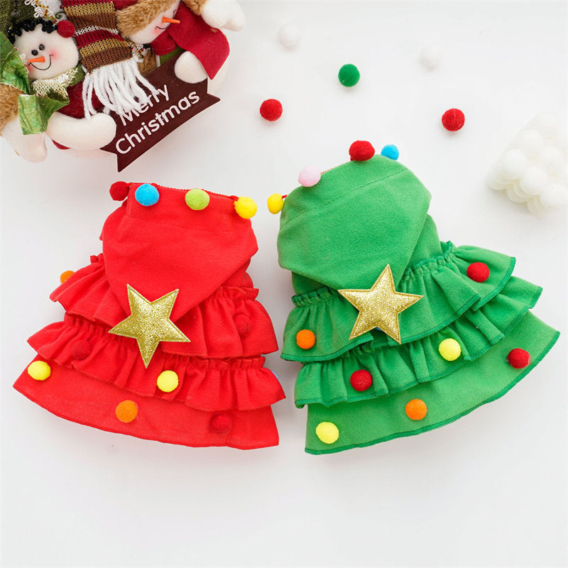 Christmas tree pattern pet cloaks in green and red