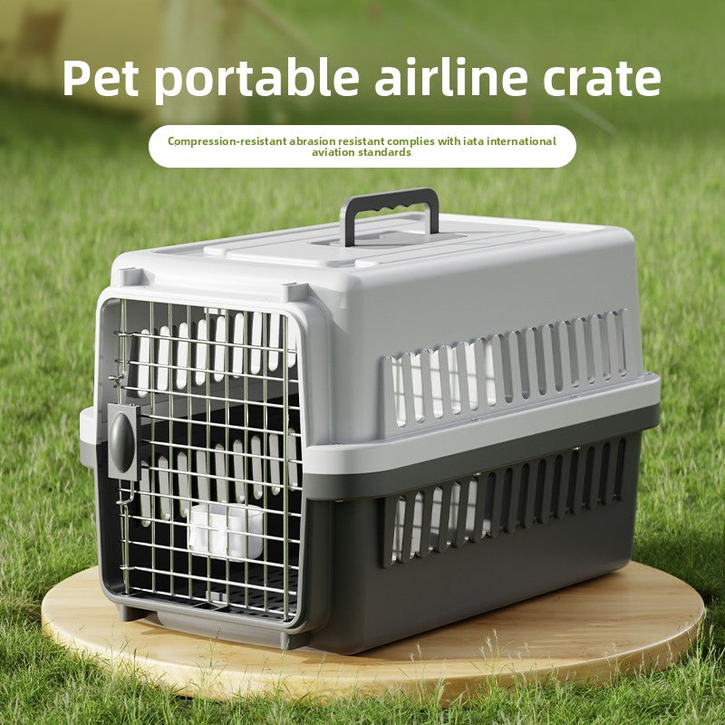 Plastic cat travel carrier with air vents and carry handle