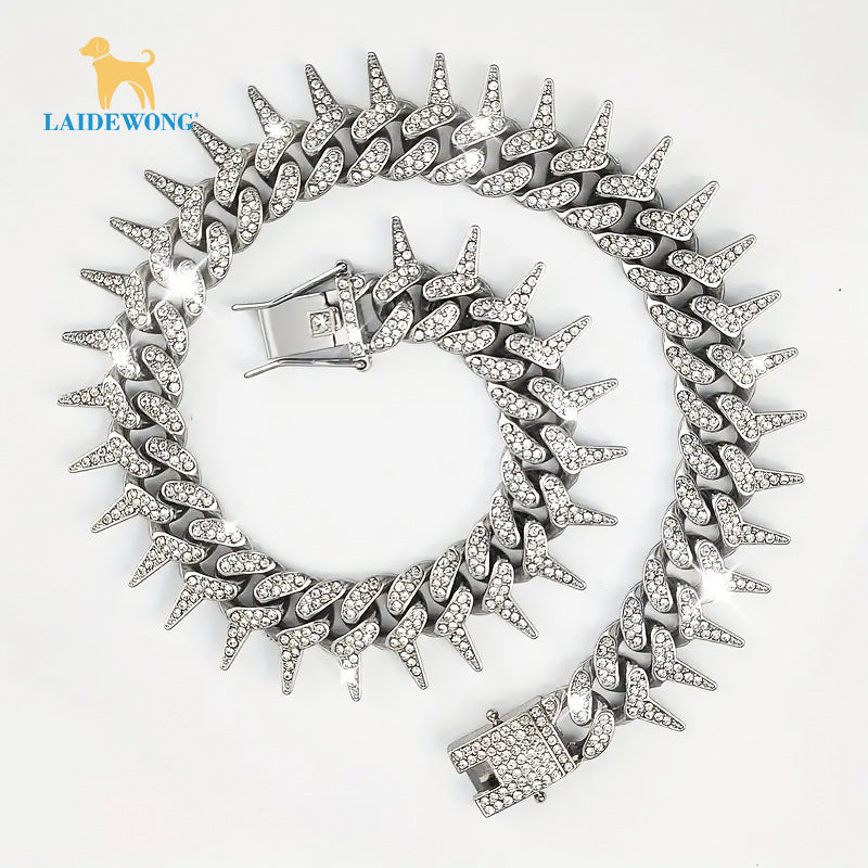 Cuban chain dog collar in Silver, top view