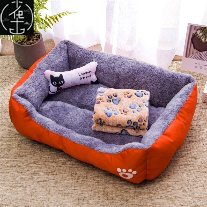 Warm donut pet bed with blanket and toy bone, photo 38 of 80
