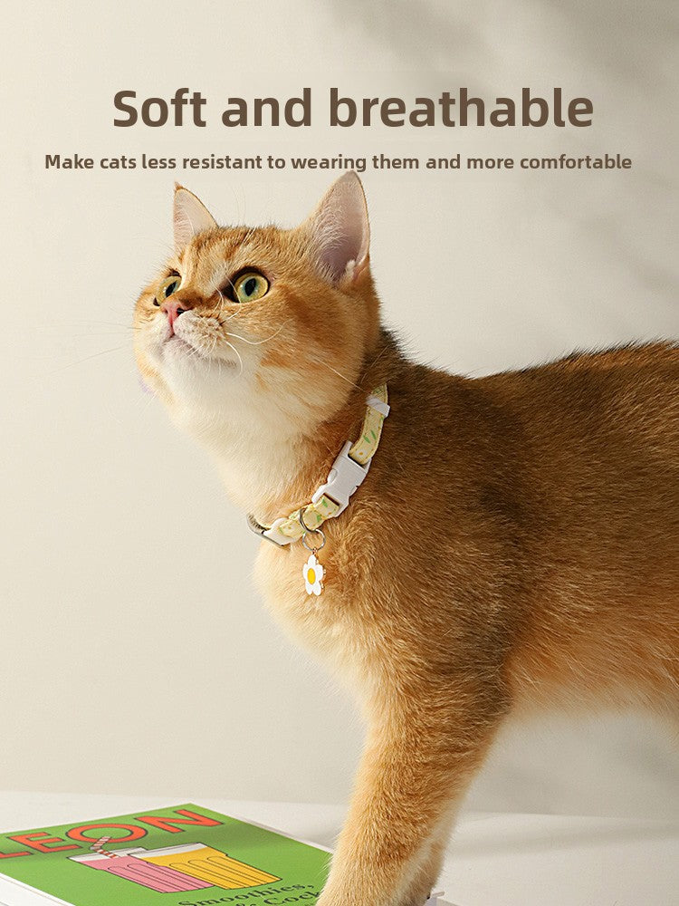 Breakaway cat collar with bell in fresh yellow, product image 3